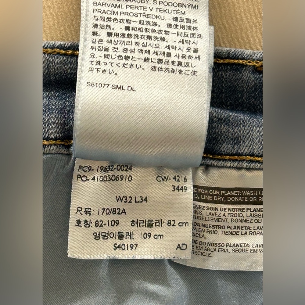 LEVIS WOMENS BLUE JEANS 315 SHAPING BOOTCUT SIZE 32 LONG - Picture 8 of 12